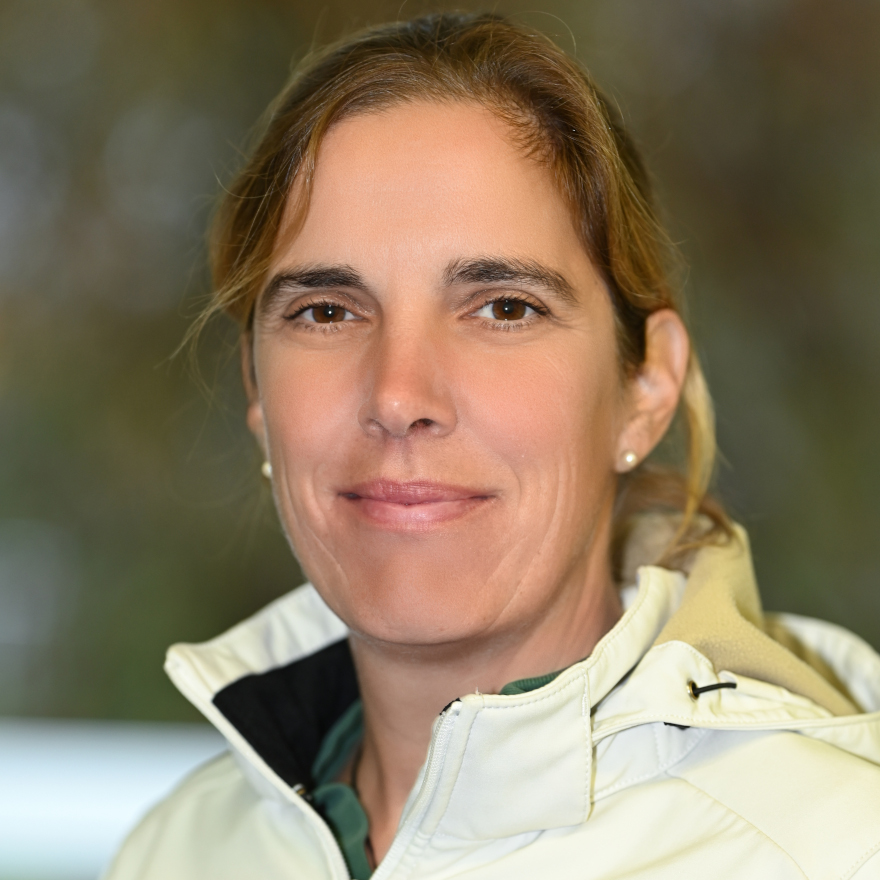 Dr.med.vet. Carmen Vogt Telefon: +49 173 400 55 00